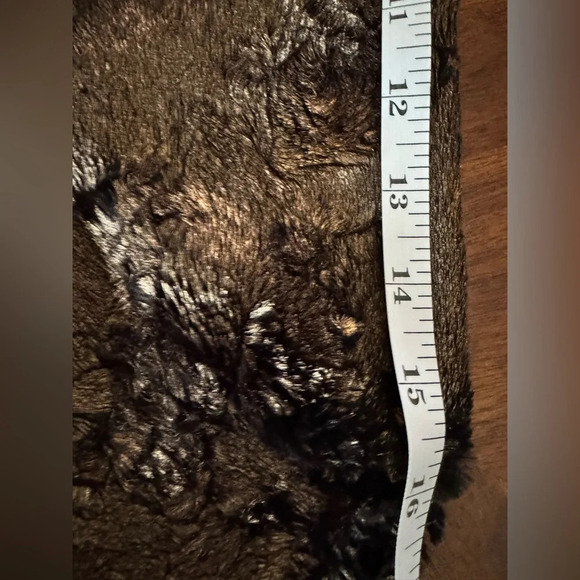 Sugar+Lips Women's Faux Fur Smooth Brown Cropped 3/4 Sleeve Jacket Small NWT - Picture 12 of 12